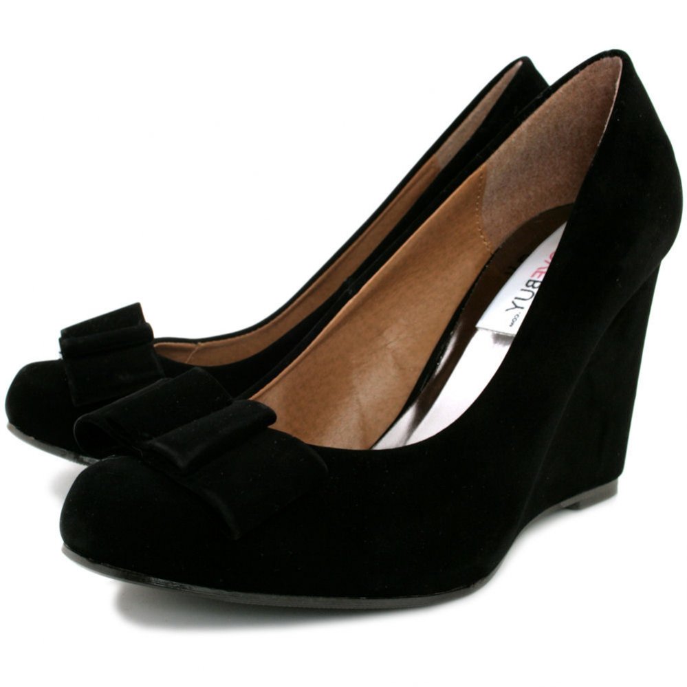 10 Shoes Every Woman Should Own New Love Makeup