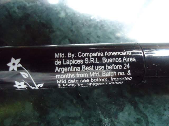 Tips and Toes Water Proof Eyeliner