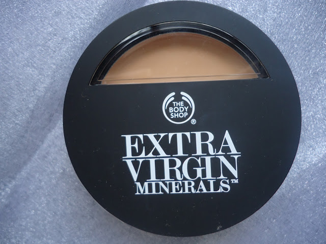The Body Shop Extra Virgin Minerals Cream Compact Foundation Review