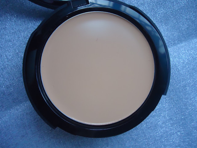 The Body Shop Extra Virgin Minerals Cream Compact Foundation Review