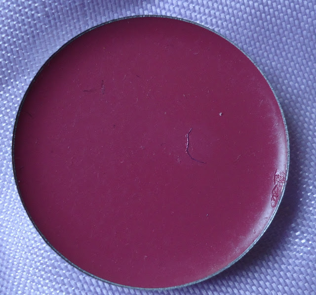 Inglot Freedom System Round Lipstick 51 Review,Swatches