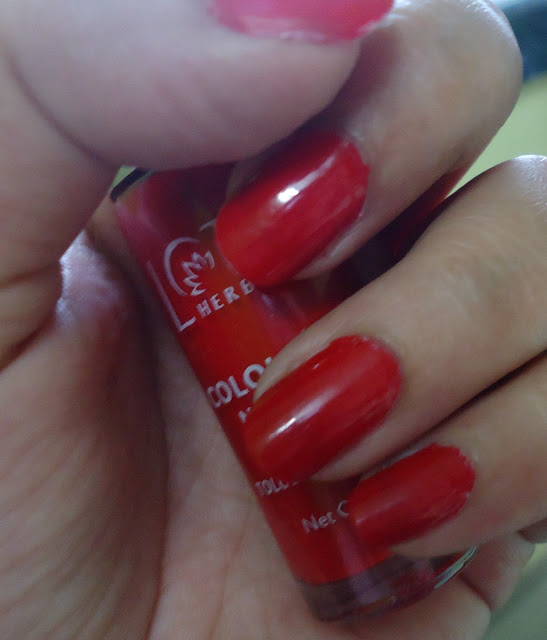 Lotus Herbals Colour Dew Nail Enamel Crimson Red Review, NOTD