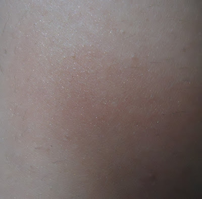 Living Nature Blush Cool Winter Review, Swatches