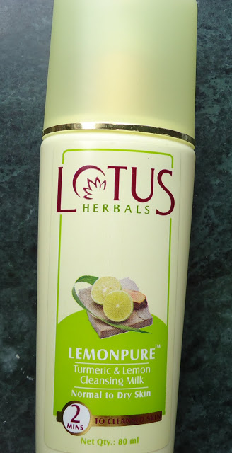 Lotus Herbals Lemonpure Cleansing Milk