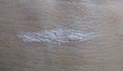 Jordana Color Xtend Eye Liner Just Pearly Review, Swatches- Search for perfect nude eyeliner for waterline ends