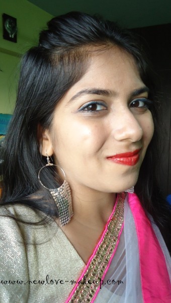 FOTD: L'Oreal L'Or Lumiere Collection- Moist Mat Lipstick Flaming Kiss, Gelmatic Eye Pencil in Turbo Turquoise
