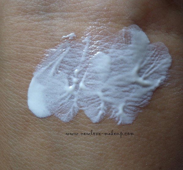 Vichy Laboratoires CAPITAL SOLEIL SPF50+ Velvety Cream Complexion Refining Action Review, Waterproof Sunscreen India