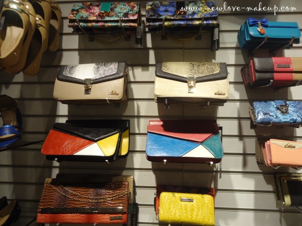 AddOns Women Accessories Collection and Store Review