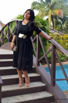 OOTD: Black on Black, Indian Fashion Blog, Outfit Posts