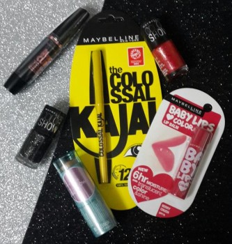 10 Things you Don't Know About Alia Bhatt & Win Maybelline Hampers