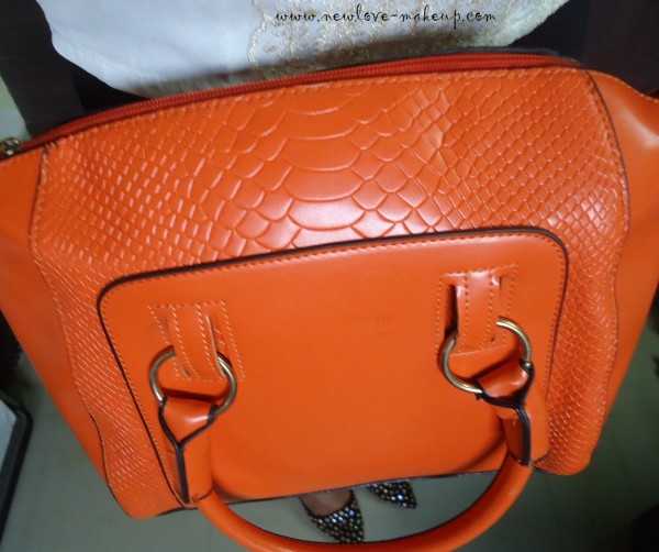 OOTD: Crocodile Print Faux Leather Orange Bag, Dune London Black Studded Pumps, Indian Fashion Blog, Outfit Posts