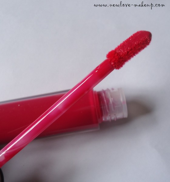 Faces Canada Ultime Pro Lip Creme Fuchsia Sparkler and Grape Martini Review,Swatches