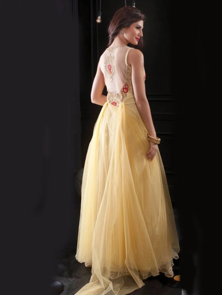 Saree.com- For all your Ethnic Wear Needs