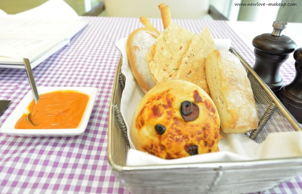 Food Review: Fuhgeddaboudit at Botticino,Trident BKC