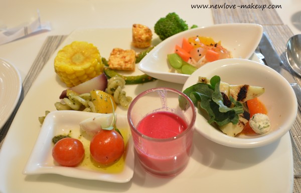 Food Review: Lunch Buffet & Cocktails at O22, Trident BKC, Indian Food Blogger