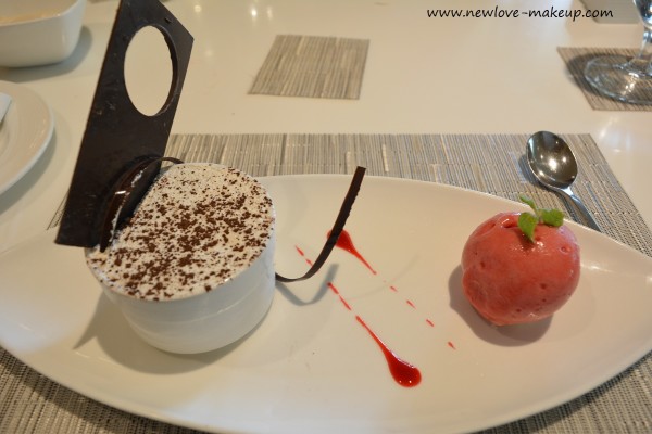 Food Review: Lunch Buffet & Cocktails at O22, Trident BKC, Indian Food Blogger