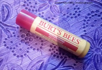 Burt's Bees Replenishing Regenerant Lip Balm with Pomegranate Oil Review