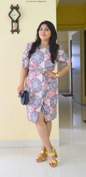 OOTD: Abstract Print Overlapping Shift Dress, Indian Fashion Blog, StalkBuyLove