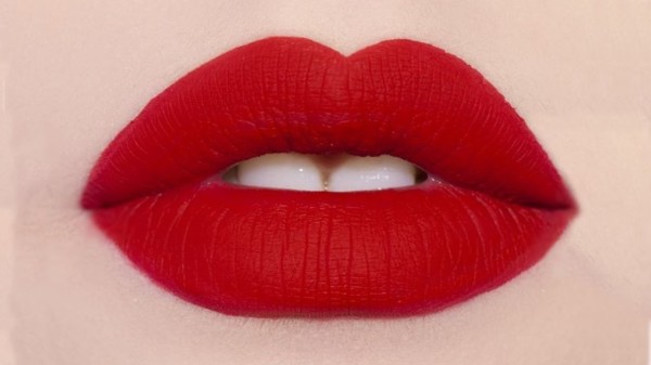 10 Lipstick Hacks Every Women Needs To Know!, Indian Makeup Blog, Indian Beauty Blog,newlovemakeup