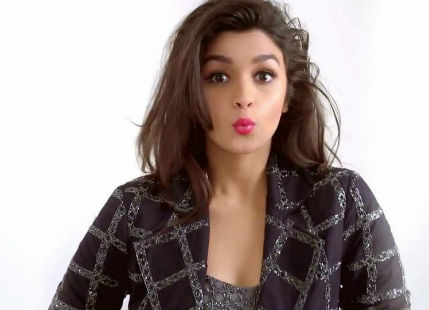 10 Bollywood Celebrities Who Turned Vegetarian, Bollywood Blog, Indian Blogger, Bombay Blogger,Bollywood