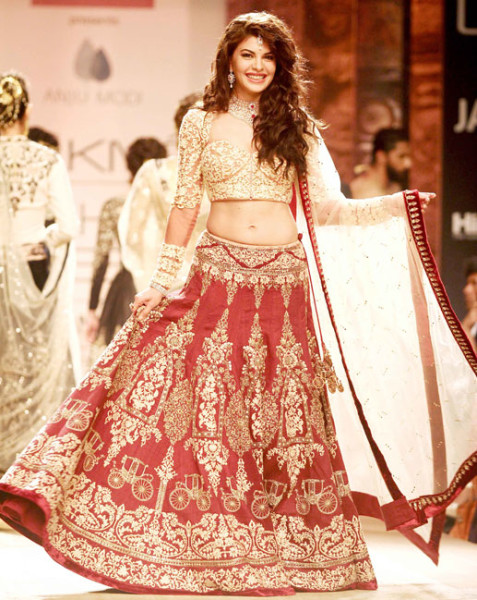 Best B-Town Showstoppers, Bollywood, Bollywood Blog, Indian Fashion Blog