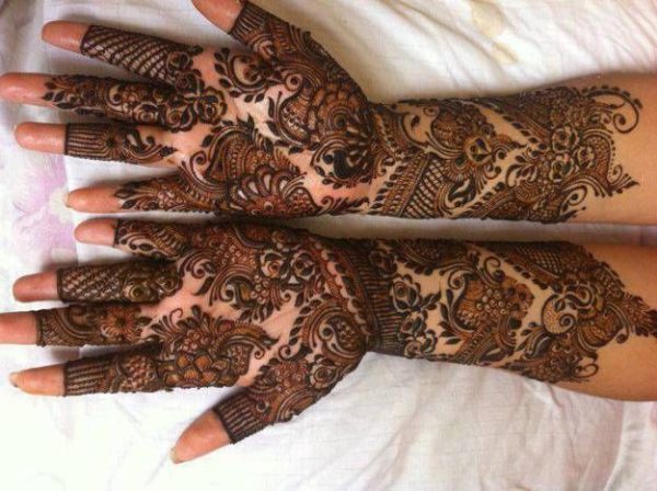 Top 15 New Bridal Mehendi Designs for Hands, Indian Bridal Blog, Indian Beauty Blog