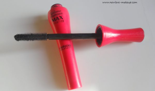 What’s in My Makeup Pouch? (Makeup On The Go), Indian Makeup Blog