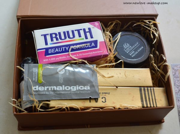 September 2016 My Envy Box Review & Unboxing, Indian Makeup and Beauty Blog, Subscription Box