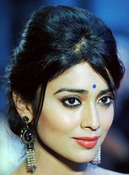 3 Unforgettable Bollywood Hairstyles
