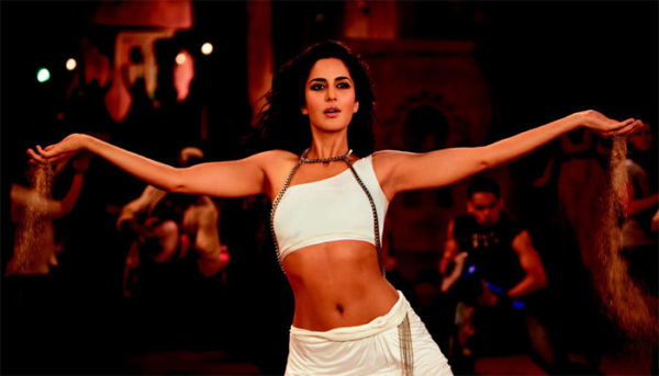 7 Times Katrina Kaif Scorched the Screen With Her Abs, Bollywood Blog