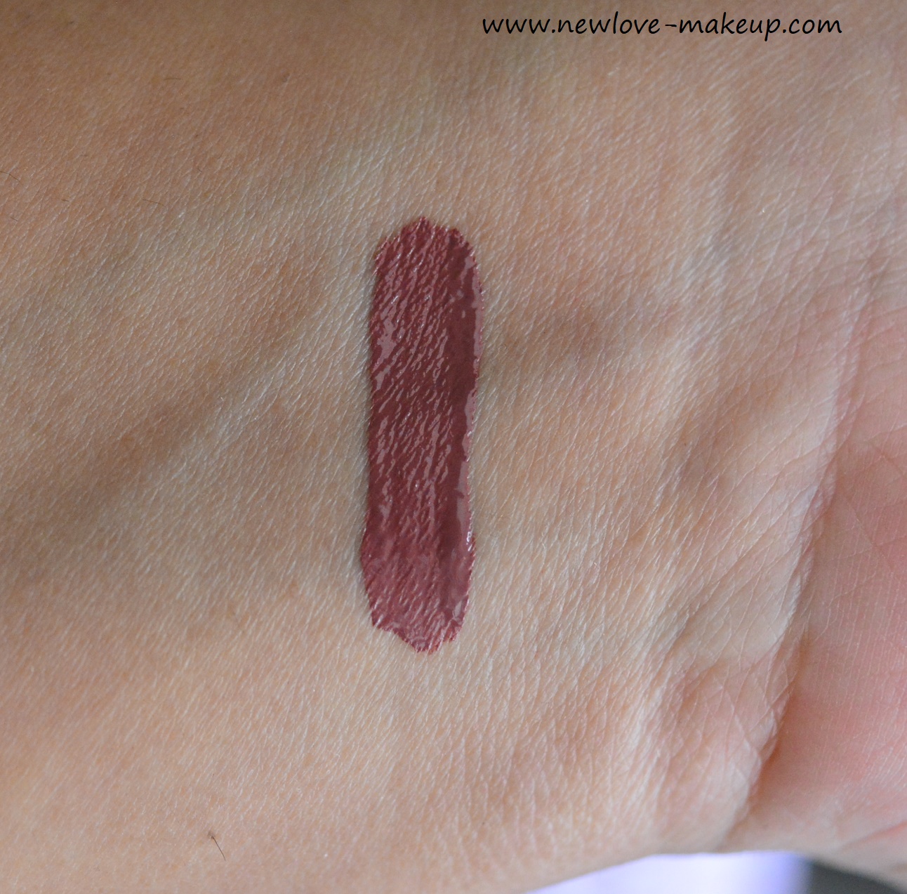 Sugar Cosmetics Suede Secret Matte Lipcolours Review, Swatches