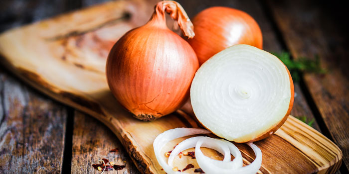 5 ways to use Onions for Skin and Hair
