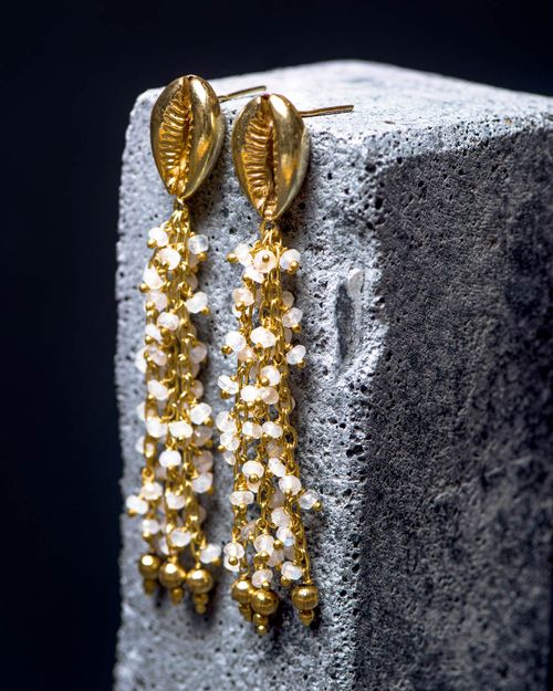 Accentuate Your Looks with These Stunning Pieces of Jewellery