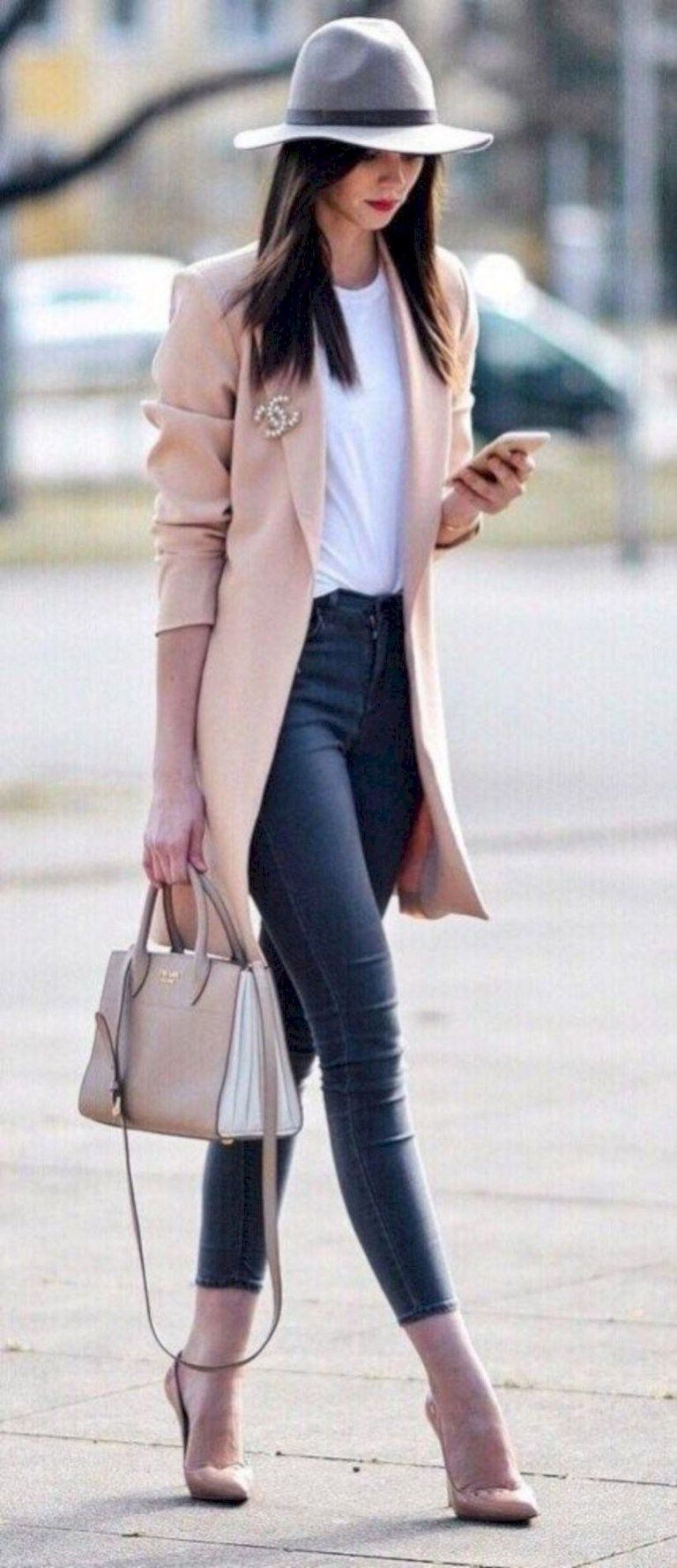 10 Ways to Look Classy on a Budget